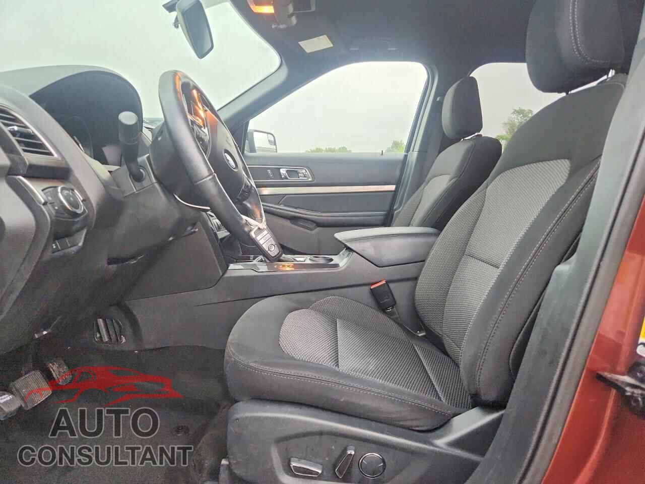 FORD EXPLORER 2018 - 1FM5K7D89JGB97845