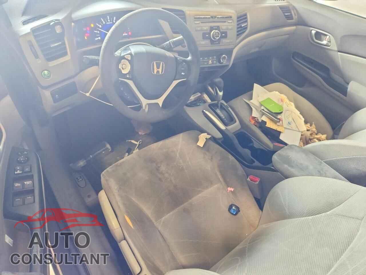 HONDA CIVIC 2012 - 2HGFB2F88CH301100