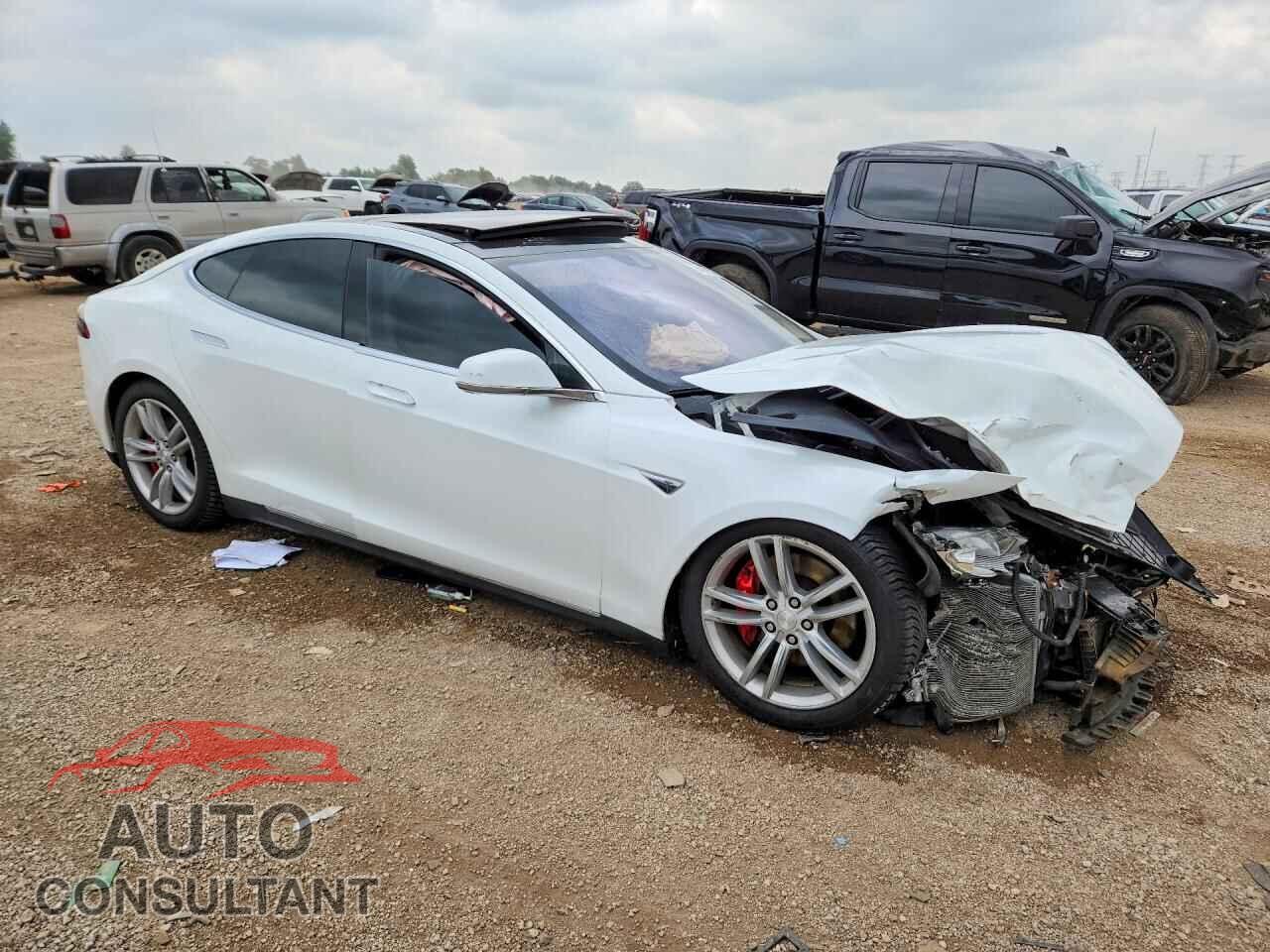 TESLA MODEL S 2015 - 5YJSA1H40FF087637