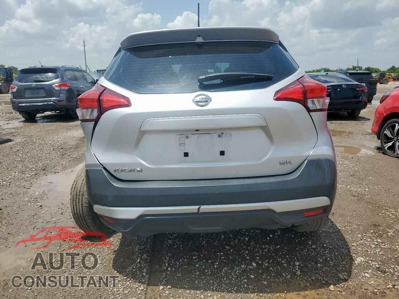 NISSAN KICKS 2019 - 3N1CP5CU3KL565551