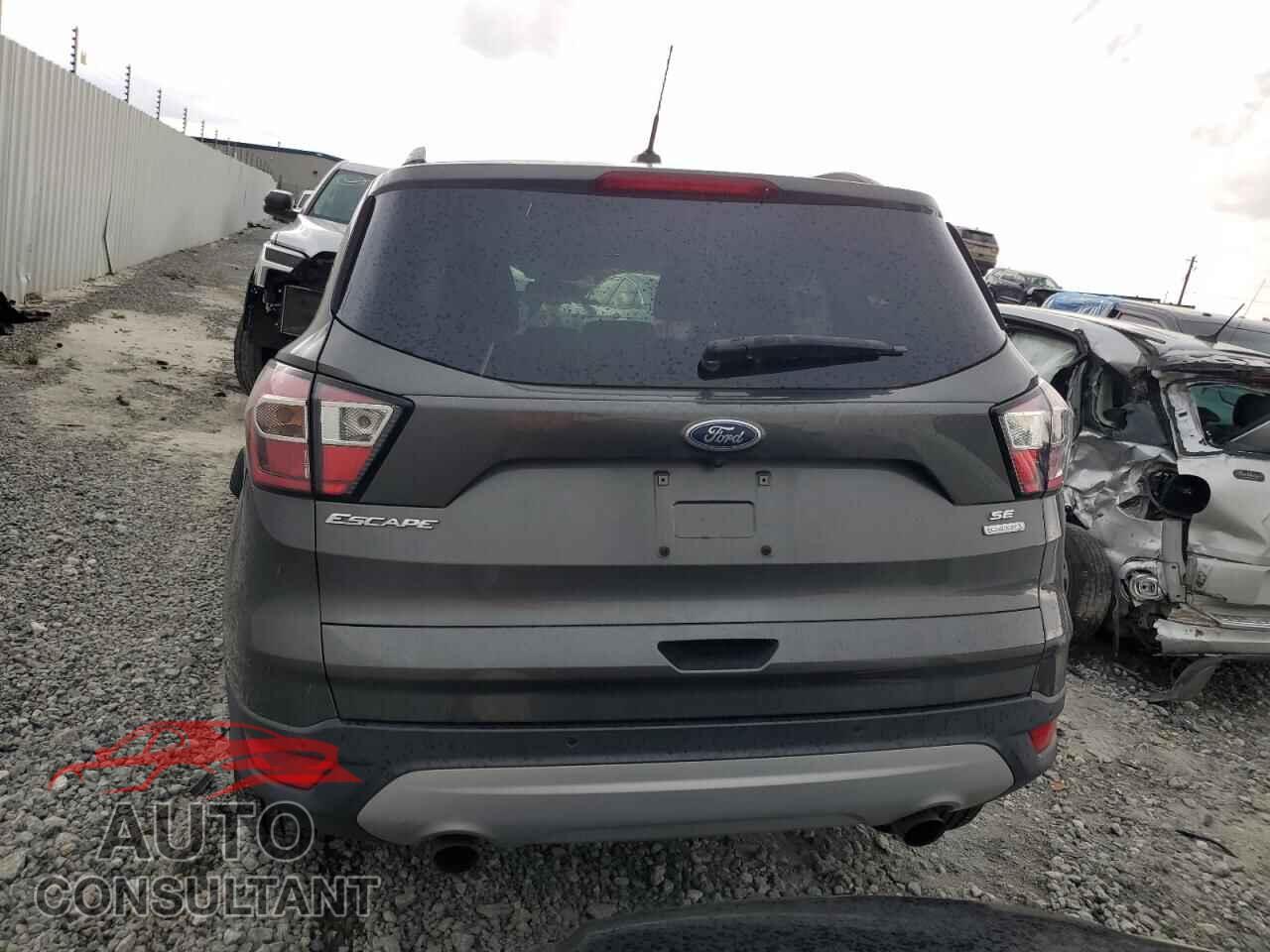 FORD ESCAPE 2017 - 1FMCU0GD7HUB96237