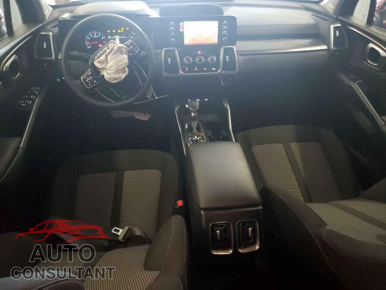 KIA SORENTO 2023 - 5XYRGDLC2PG201421
