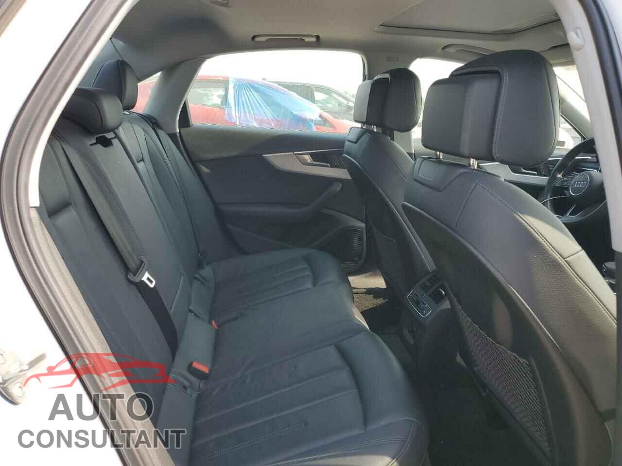 AUDI A4 2017 - WAUENAF42HN002500