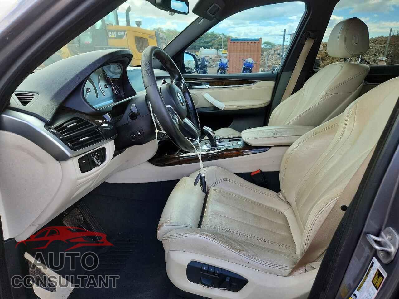 BMW X5 2015 - 5UXKR2C55F0H39828