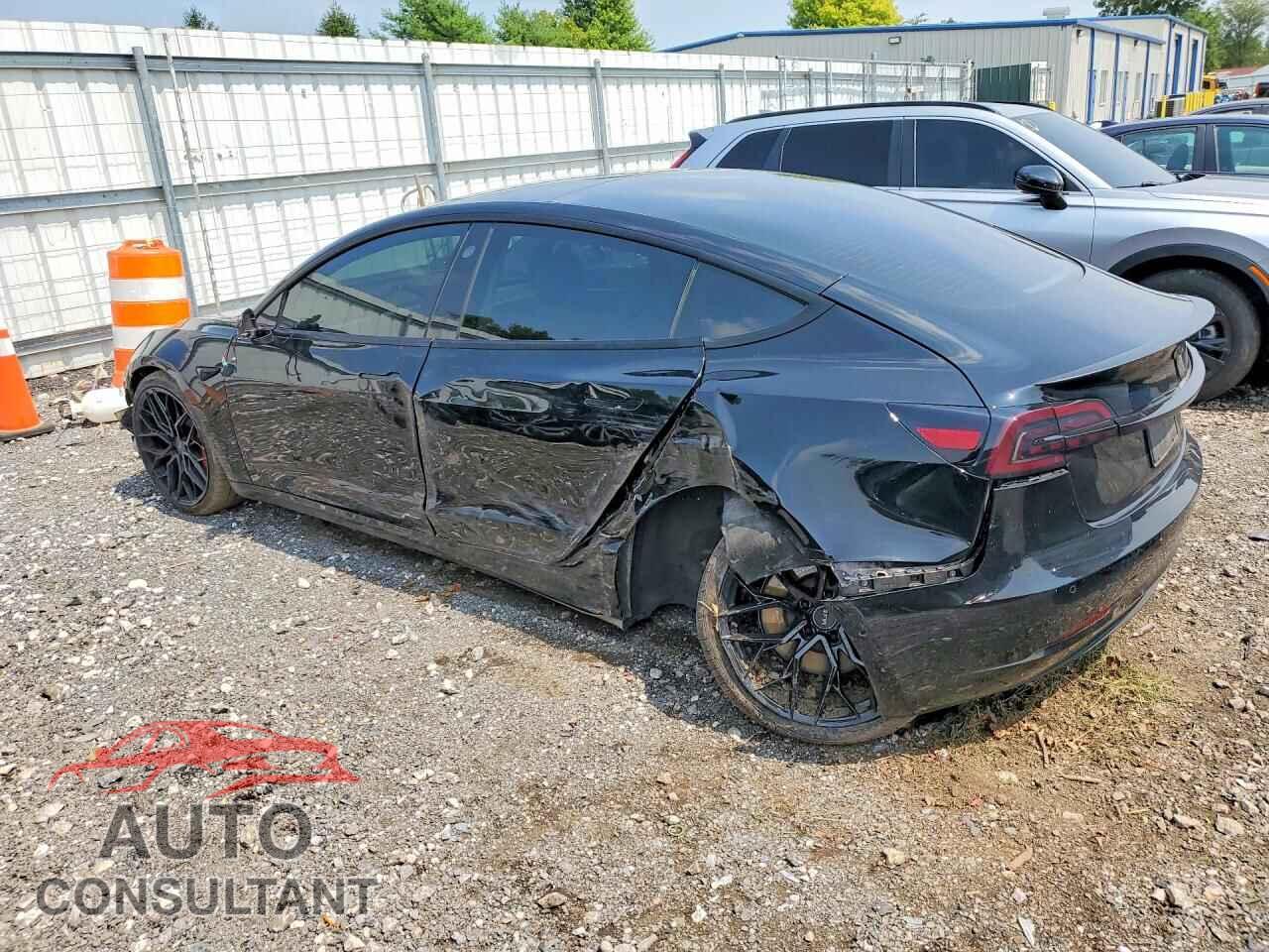 TESLA MODEL 3 2022 - 5YJ3E1ECXNF239443
