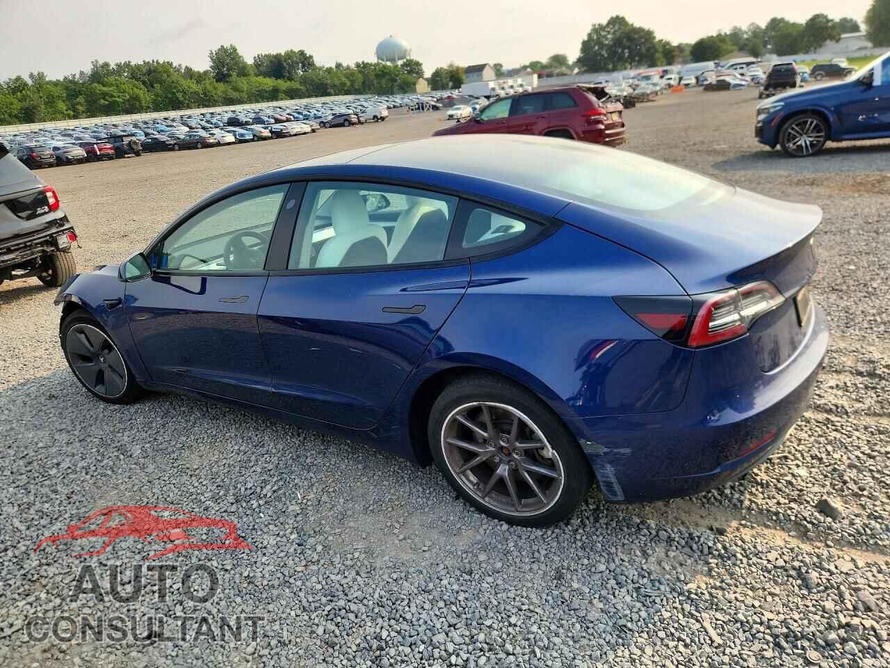 TESLA MODEL 3 2022 - 5YJ3E1EB6NF180401