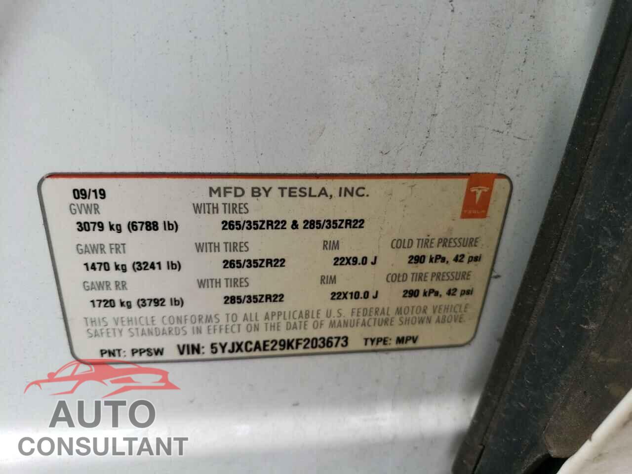 TESLA MODEL X 2019 - 5YJXCAE29KF203673
