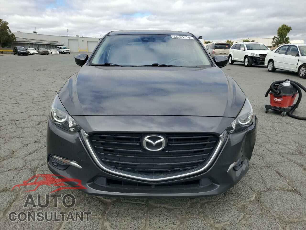 MAZDA 3 2017 - JM1BN1M33H1122040