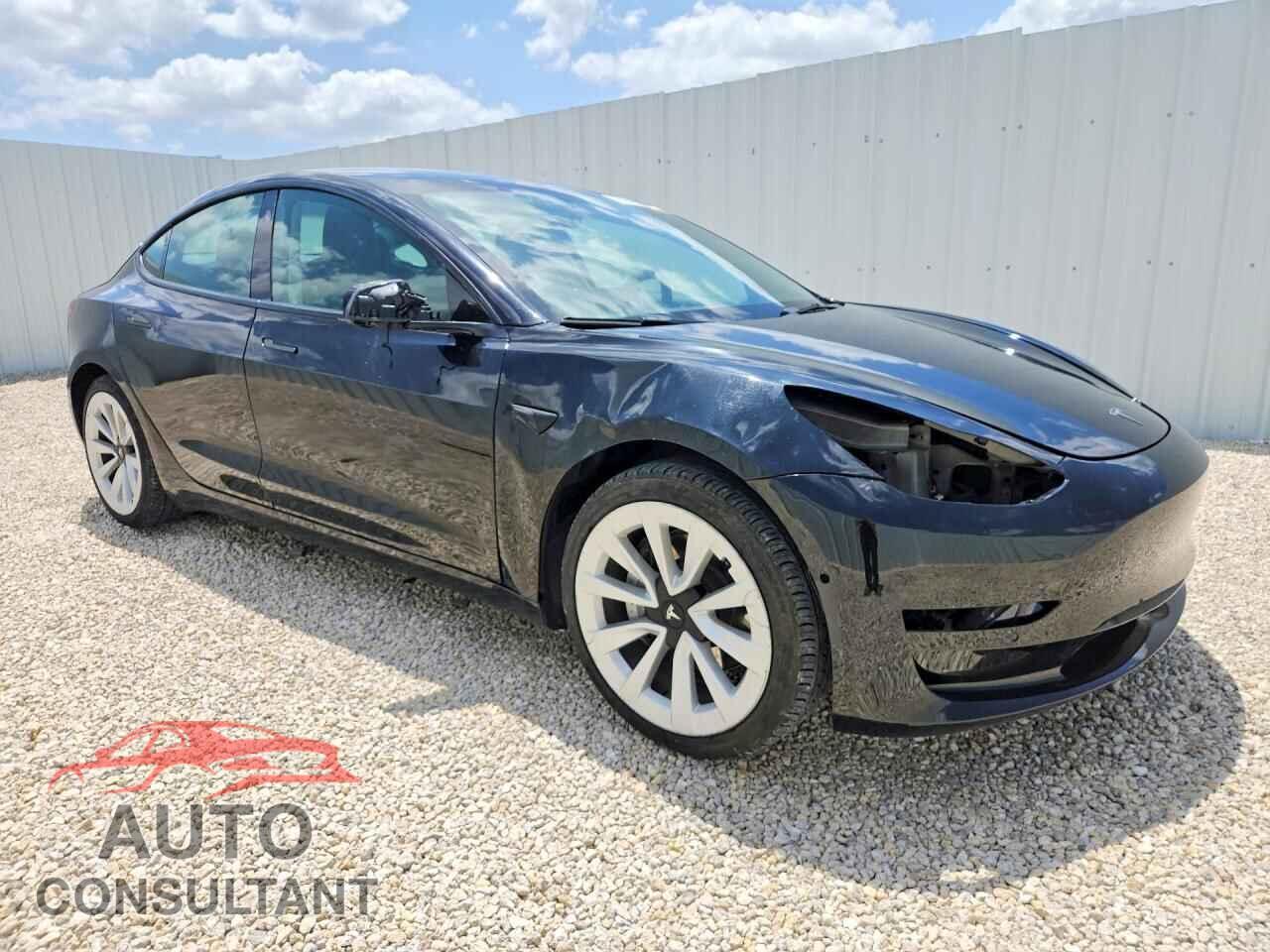 TESLA MODEL 3 2022 - 5YJ3E1EA2NF370266