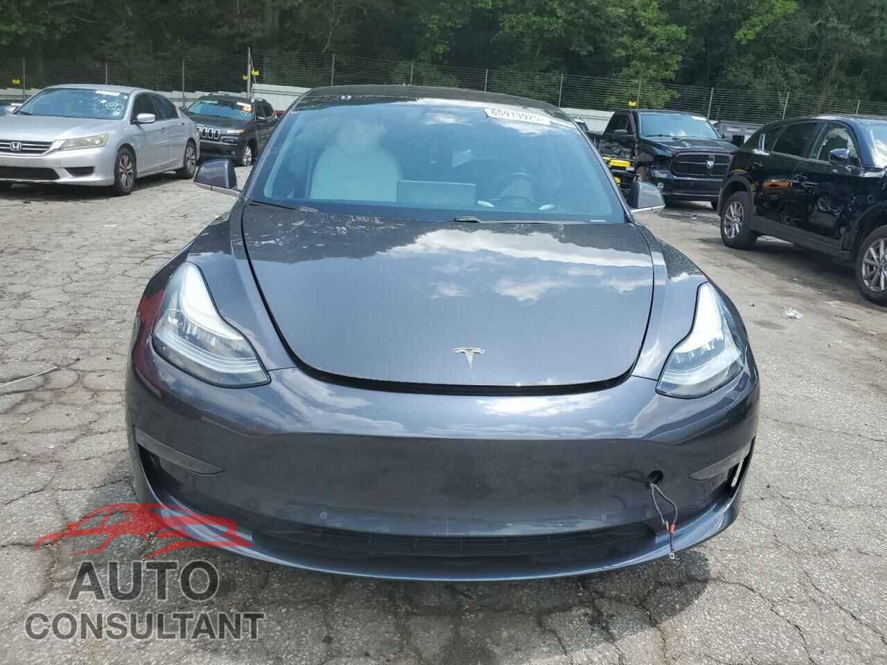TESLA MODEL 3 2018 - 5YJ3E1EB9JF183965