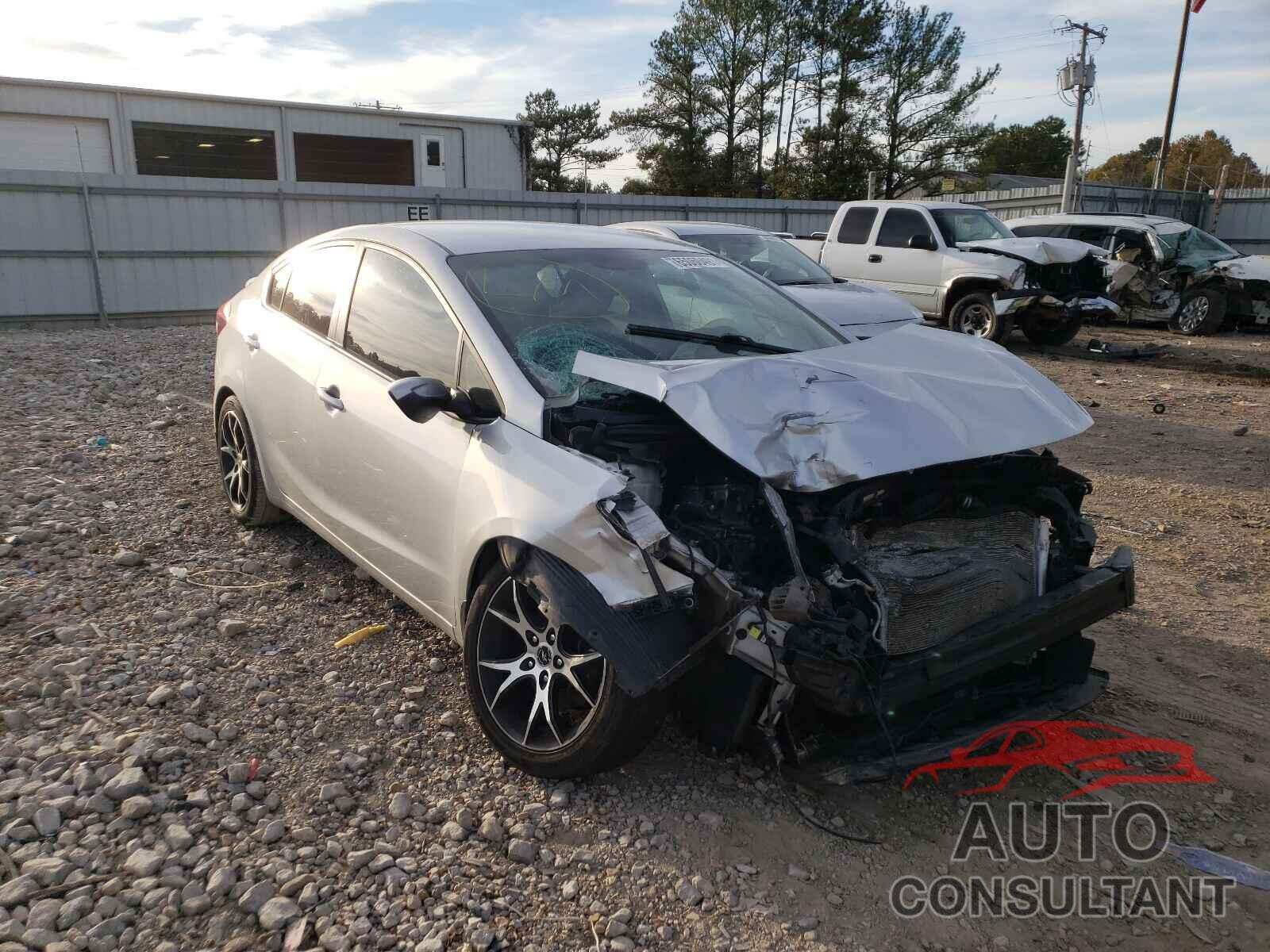 KIA FORTE 2017 - 3KPFK4A79HE103718