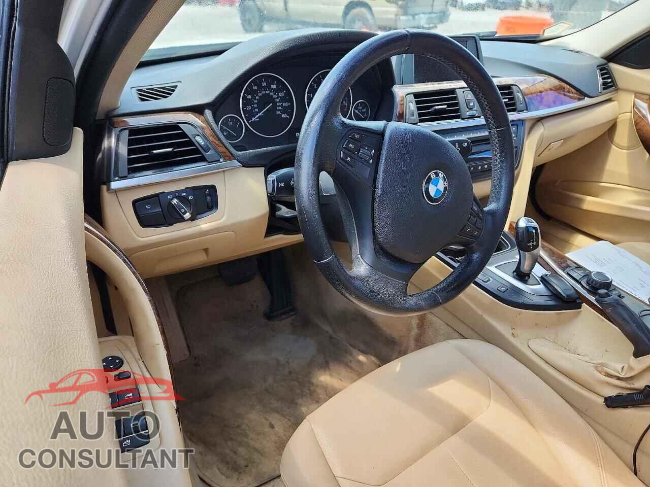 BMW 3 SERIES 2013 - WBA3A5C51DF604266