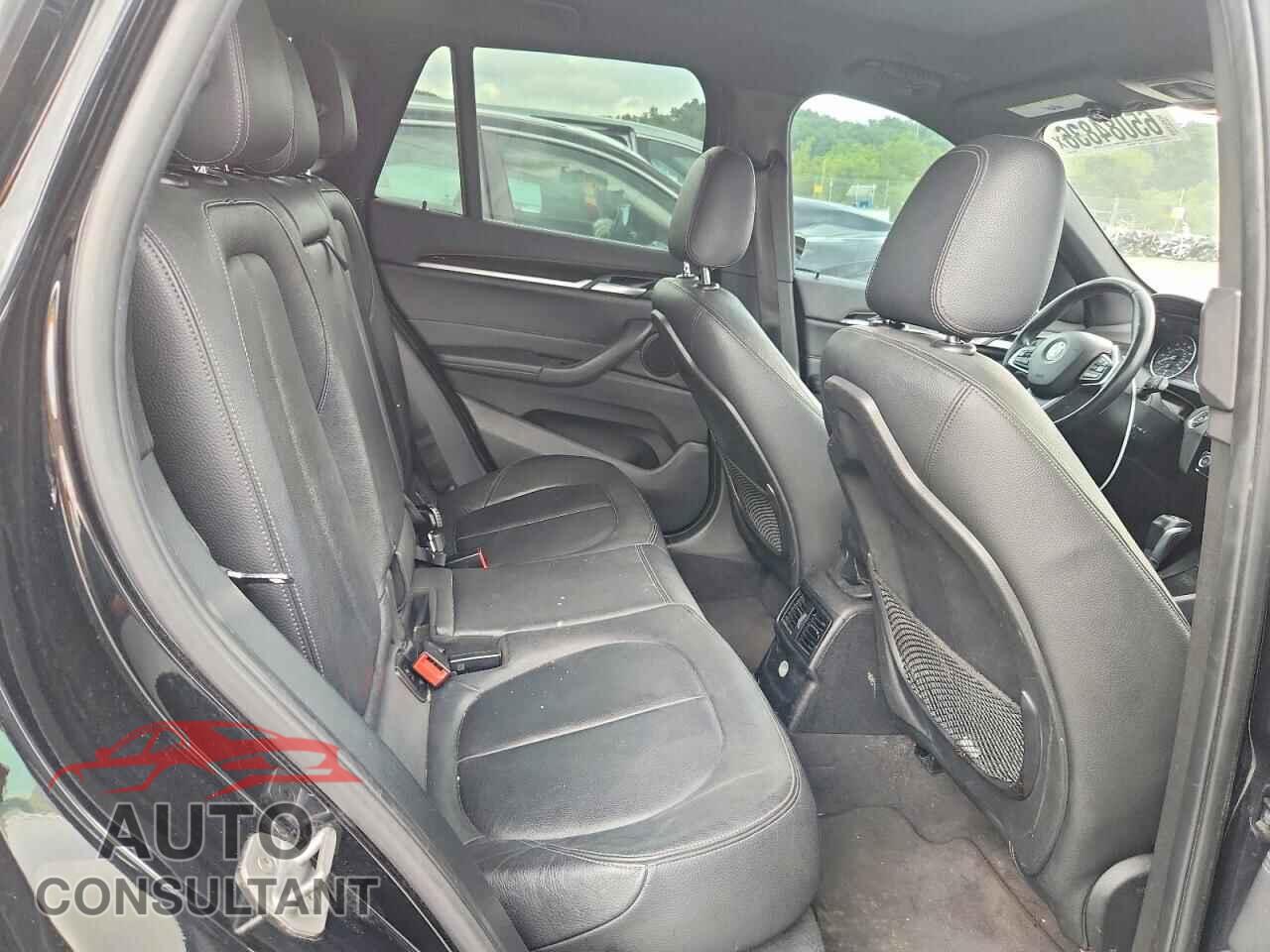 BMW X1 2017 - WBXHT3C35H5F80805