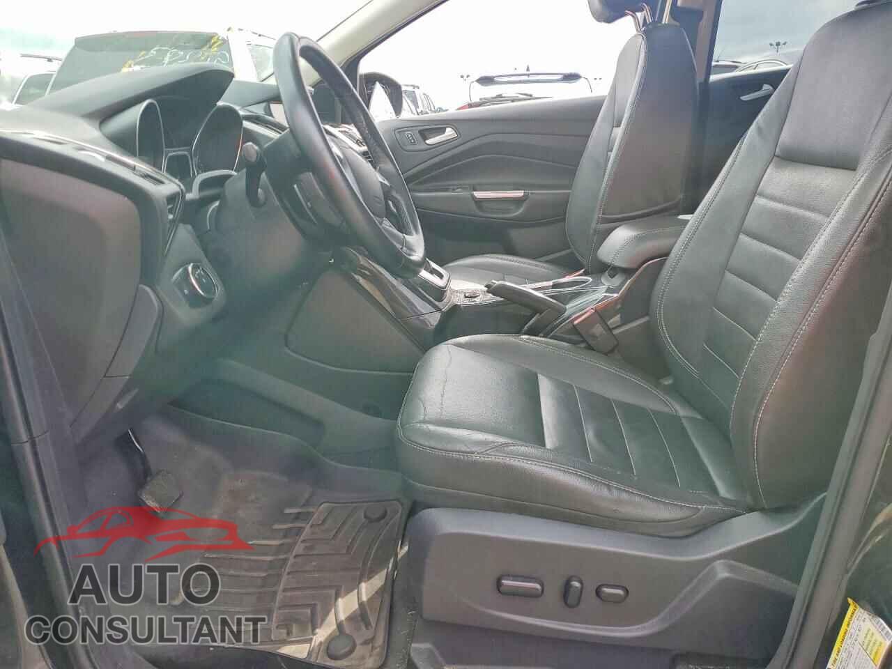 FORD ESCAPE 2014 - 1FMCU0J97EUB96383