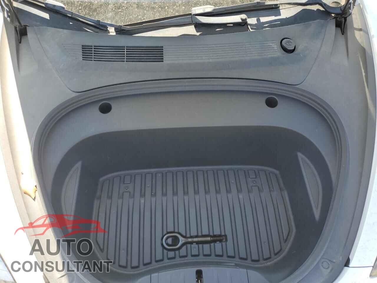 TESLA MODEL 3 2023 - 5YJ3E1EA2PF418660