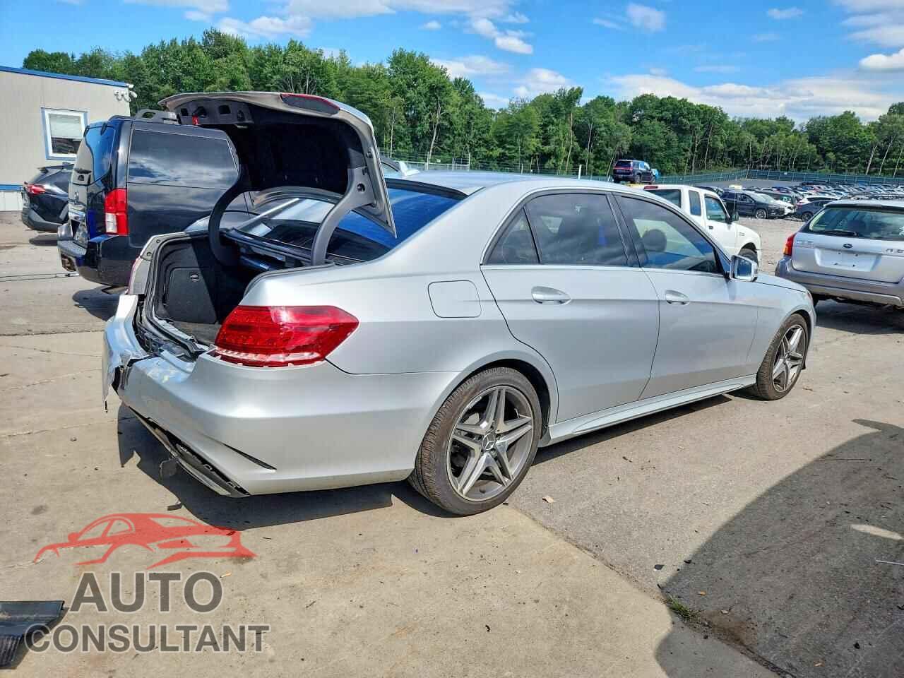 MERCEDES-BENZ E-CLASS 2014 - WDDHF8JB1EB055073