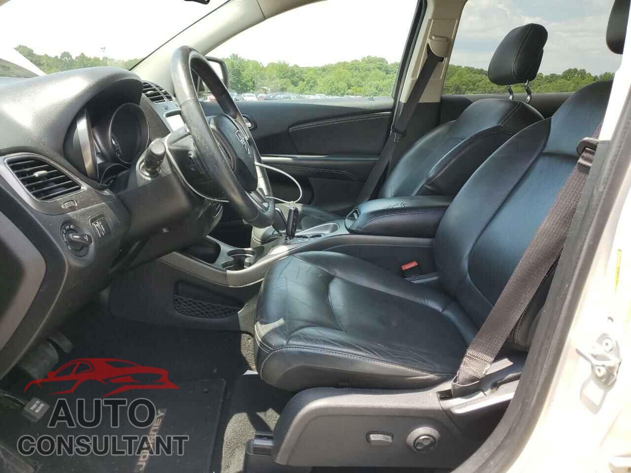 DODGE JOURNEY 2017 - 3C4PDCGG4HT555717