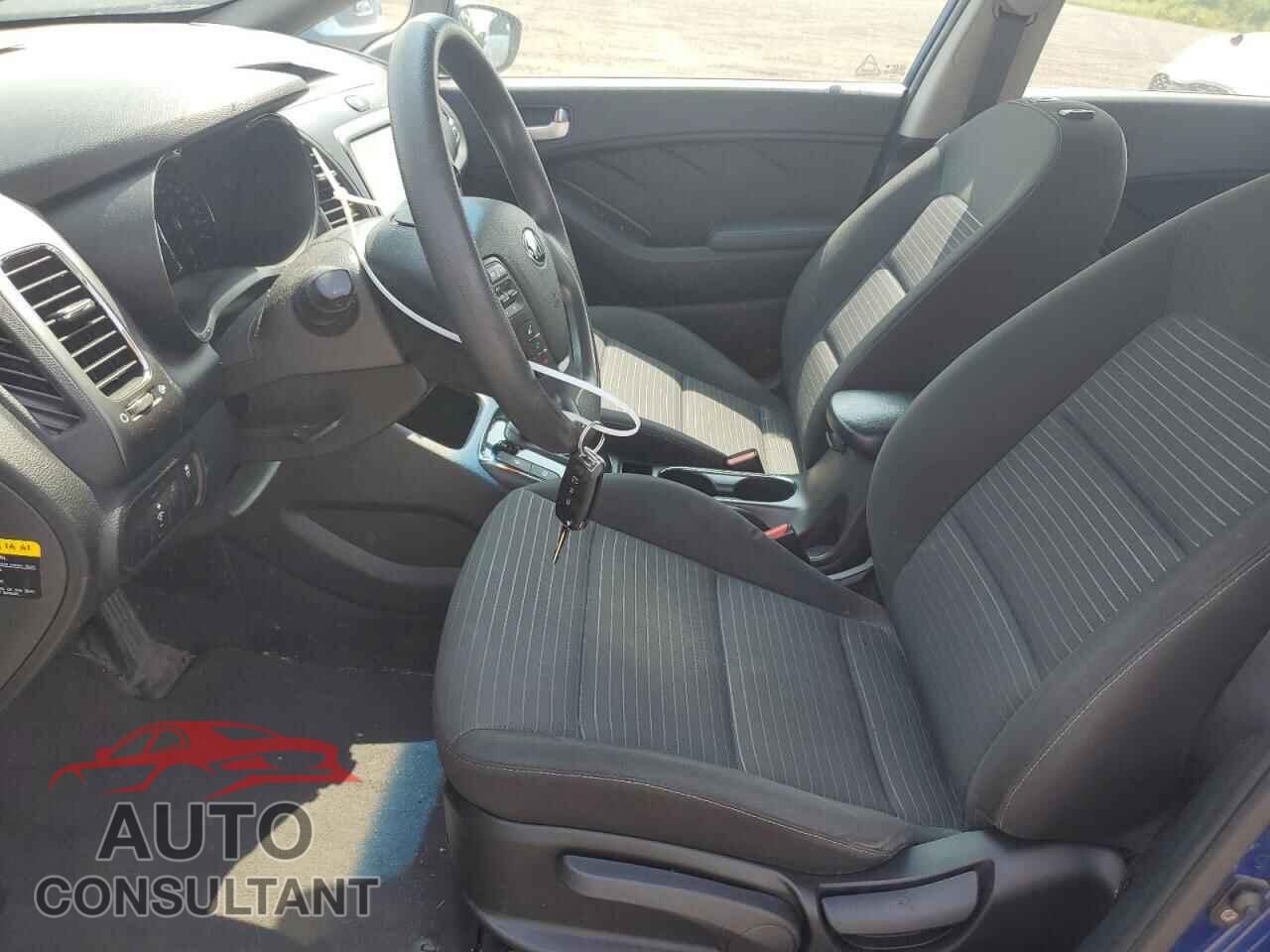 KIA FORTE 2017 - 3KPFL4A70HE020143