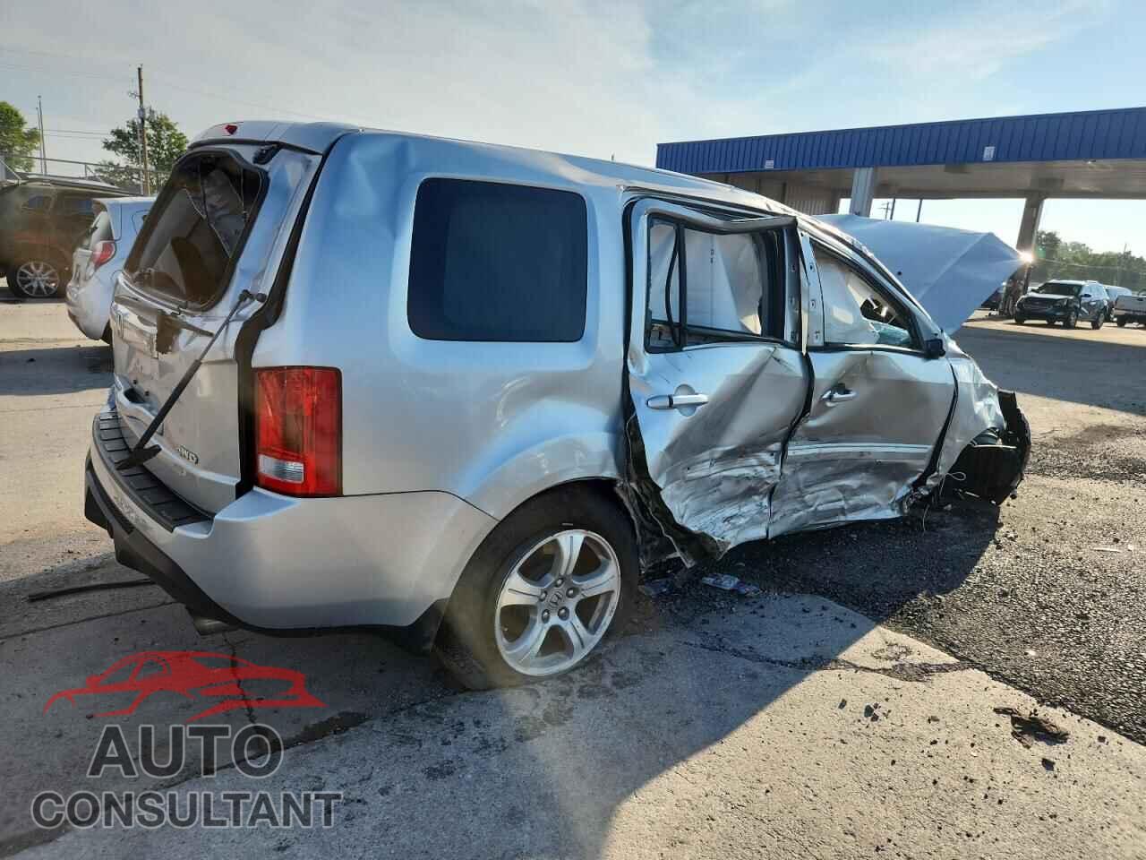 HONDA PILOT 2013 - 5FNYF4H51DB037817