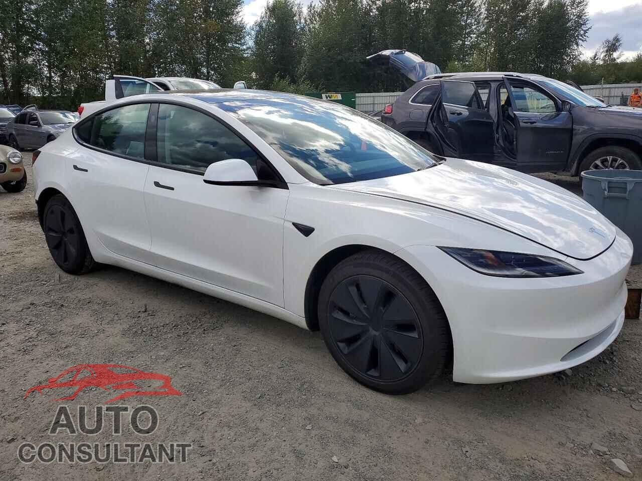 TESLA MODEL 3 2024 - 5YJ3E1EB5RF770224