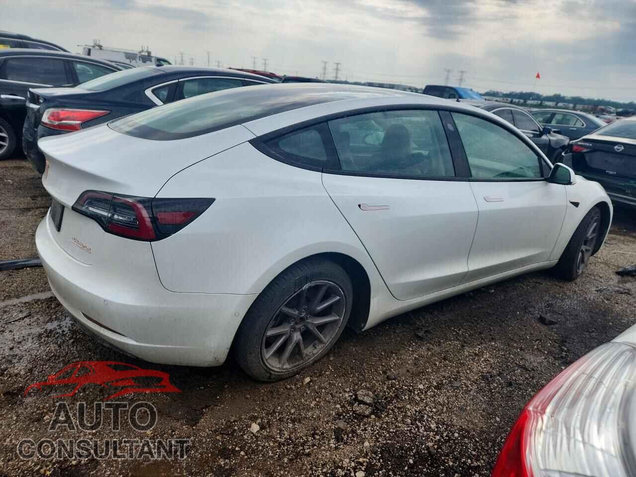TESLA MODEL 3 2022 - 5YJ3E1EB7NF182271