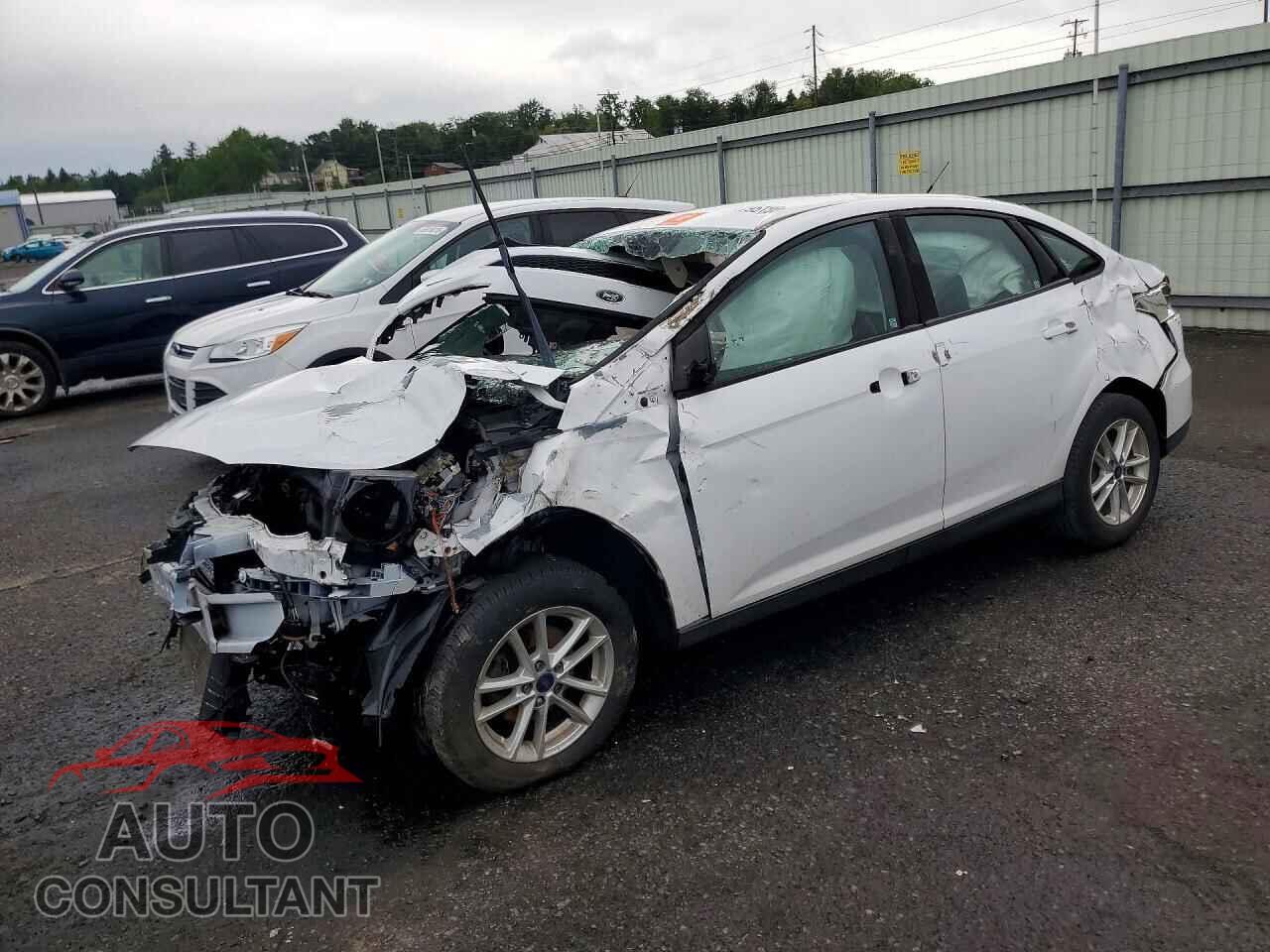 FORD FOCUS 2016 - 1FADP3F28GL342639