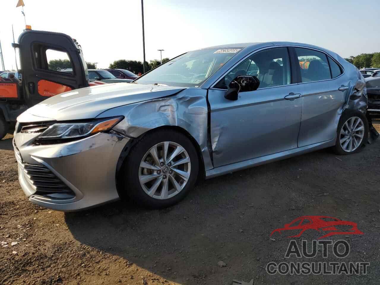 TOYOTA CAMRY 2023 - 4T1C11AK7PU829470