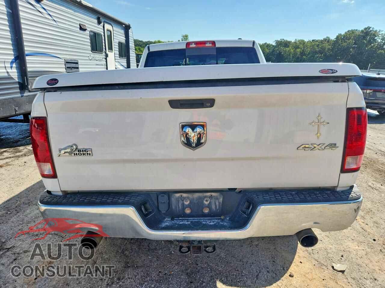 DODGE RAM 1500 2012 - 1C6RD7GT6CS304874
