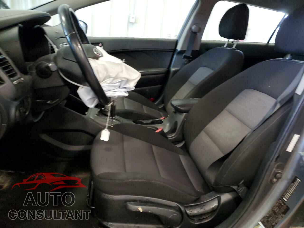 KIA FORTE 2016 - KNAFX5A82G5491544