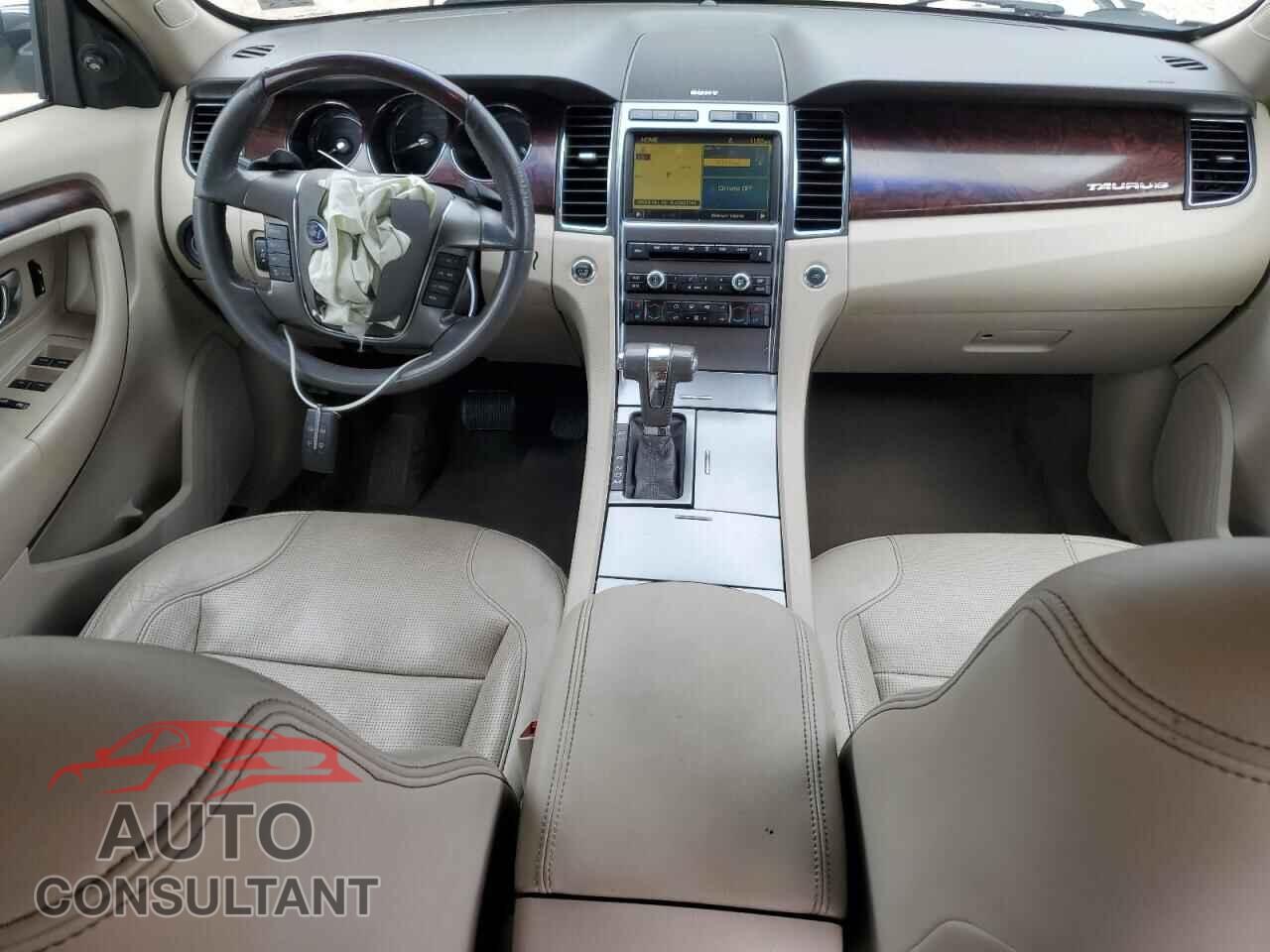 FORD TAURUS 2010 - 1FAHP2FW3AG149345