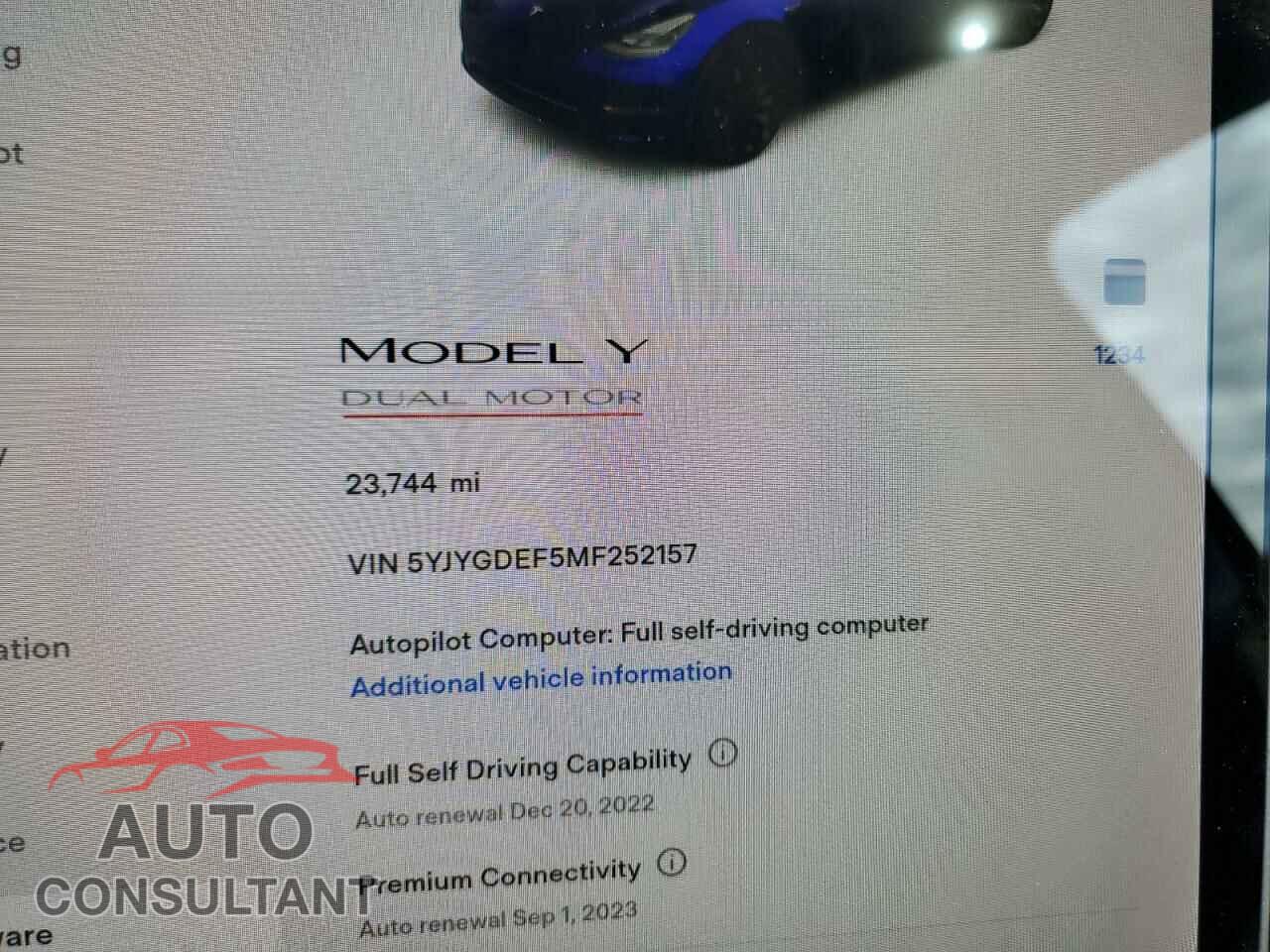 TESLA MODEL Y 2021 - 5YJYGDEF5MF252157