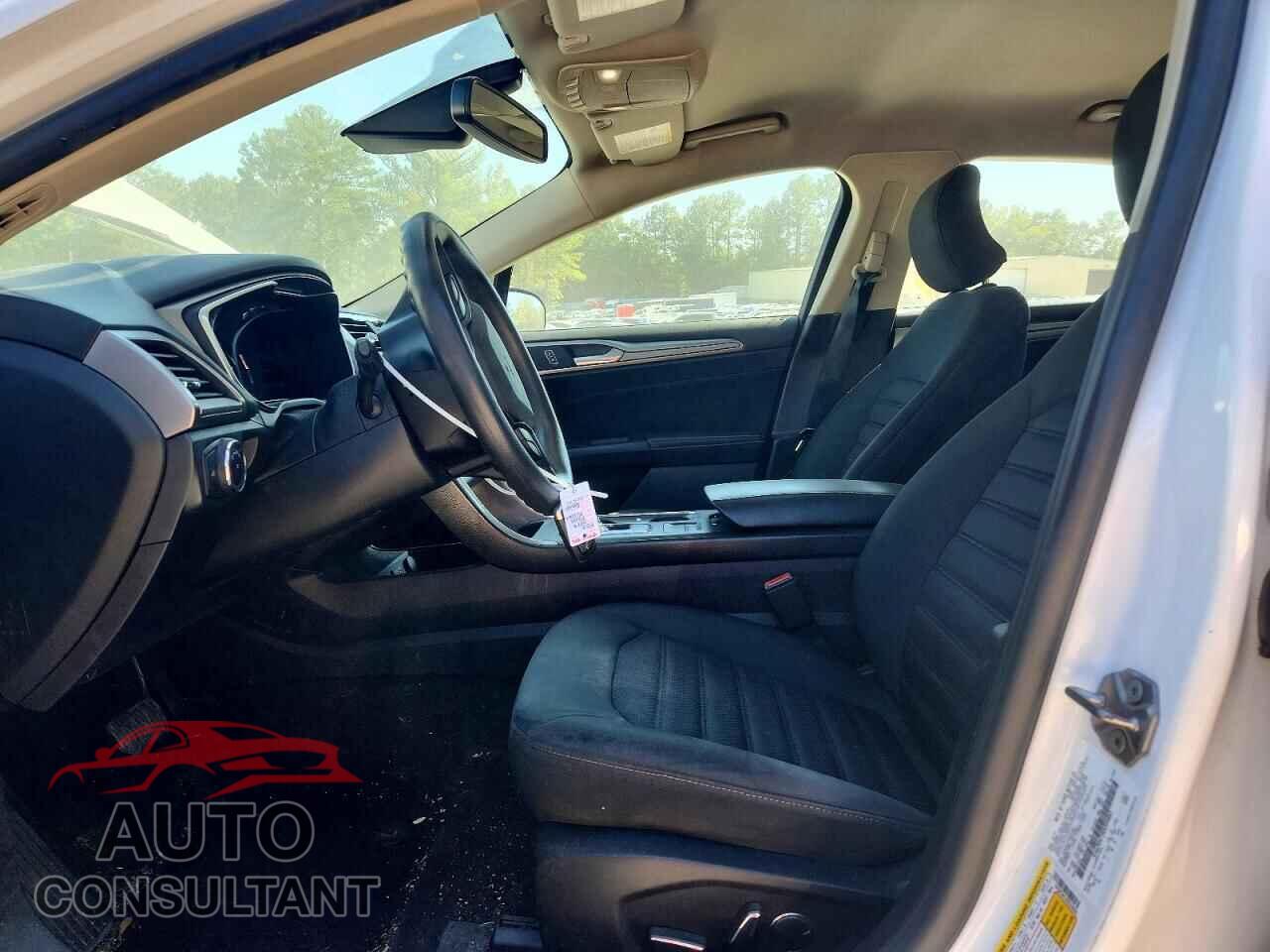 FORD FUSION 2019 - 3FA6P0H72KR209885