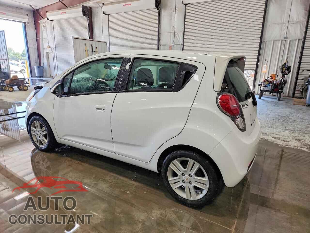 CHEVROLET SPARK 2015 - KL8CB6S94FC801763