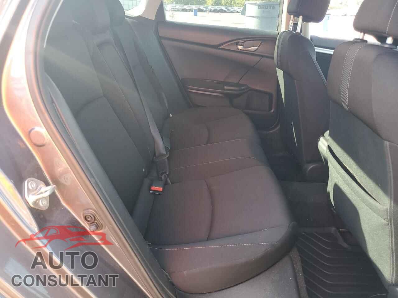 HONDA CIVIC 2018 - 19XFC2F72JE041255