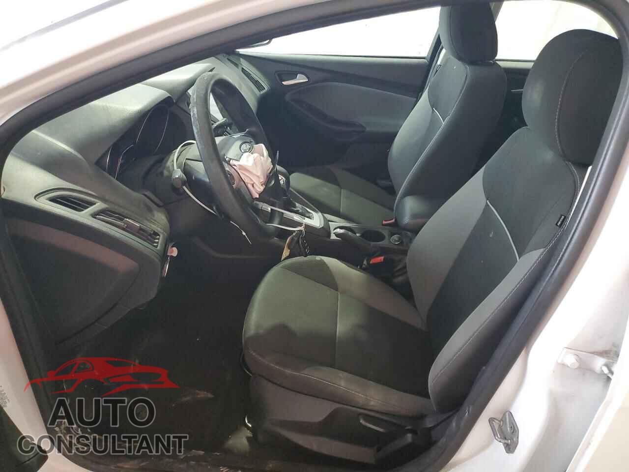 FORD FOCUS 2014 - 1FADP3F24EL188671