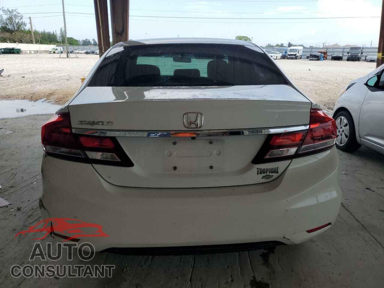 HONDA CIVIC 2015 - 19XFB2F70FE100975