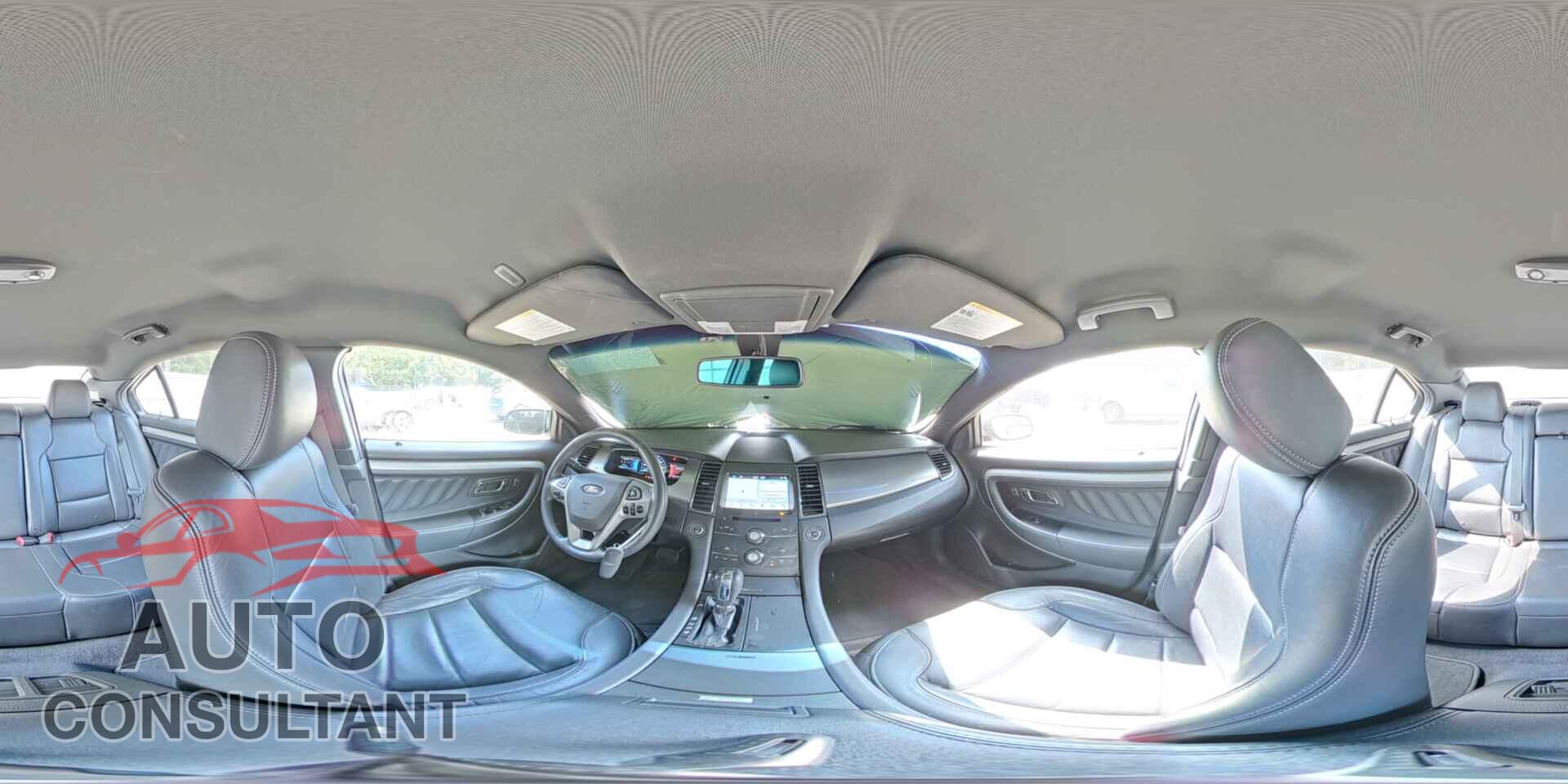 FORD TAURUS 2017 - 1FAHP2E80HG133598