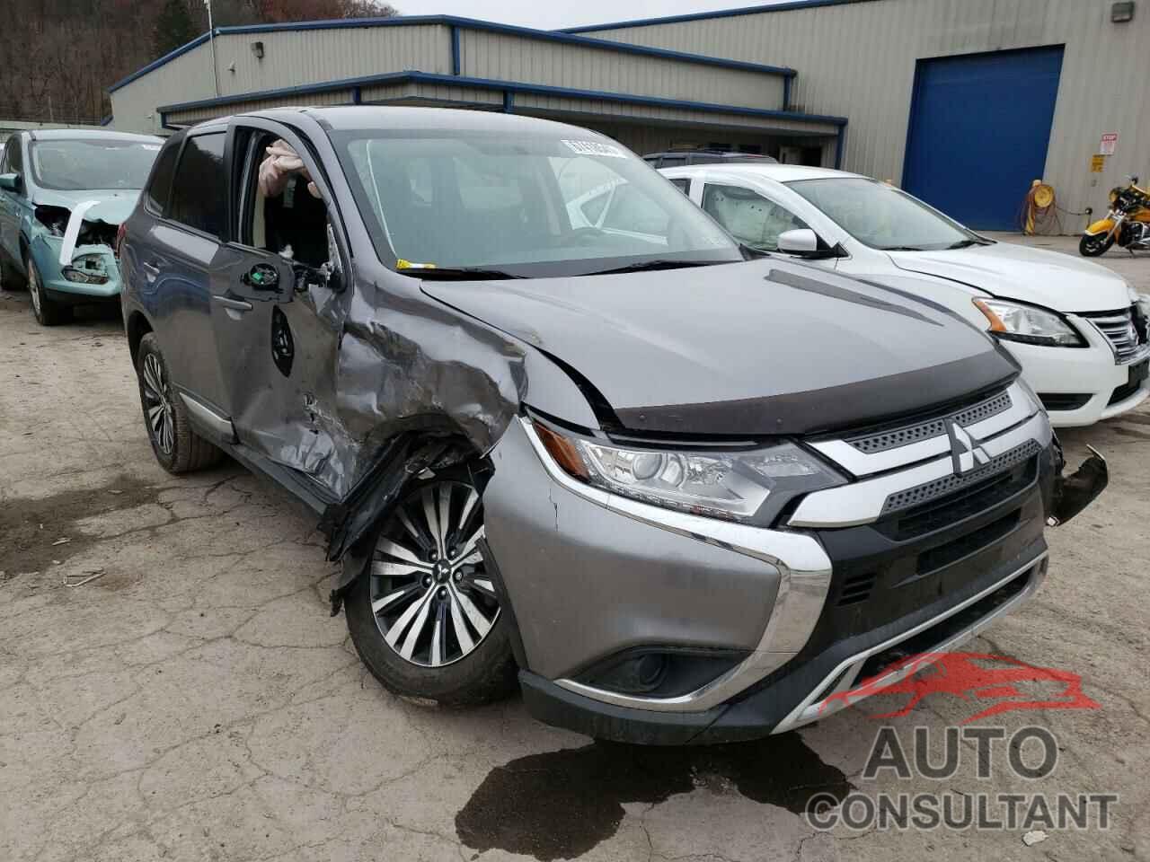 MITSUBISHI OUTLANDER 2019 - JA4AZ3A31KJ000858