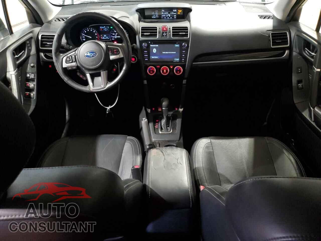 SUBARU FORESTER 2017 - JF2SJATC7HH433105