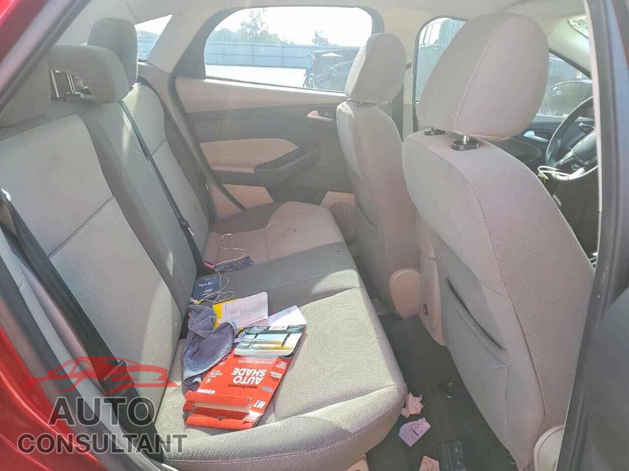 FORD FOCUS 2014 - 1FADP3F25EL243712