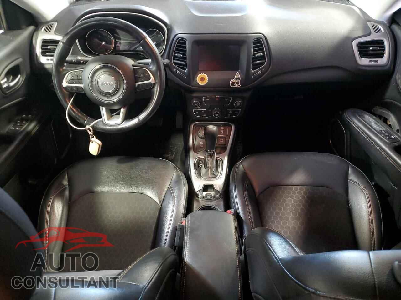 JEEP COMPASS 2017 - 3C4NJDBB0HT692932