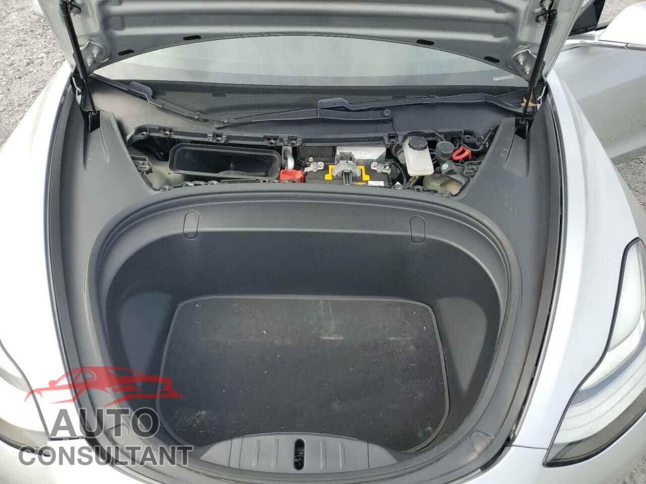 TESLA MODEL 3 2018 - 5YJ3E1EB7JF116927