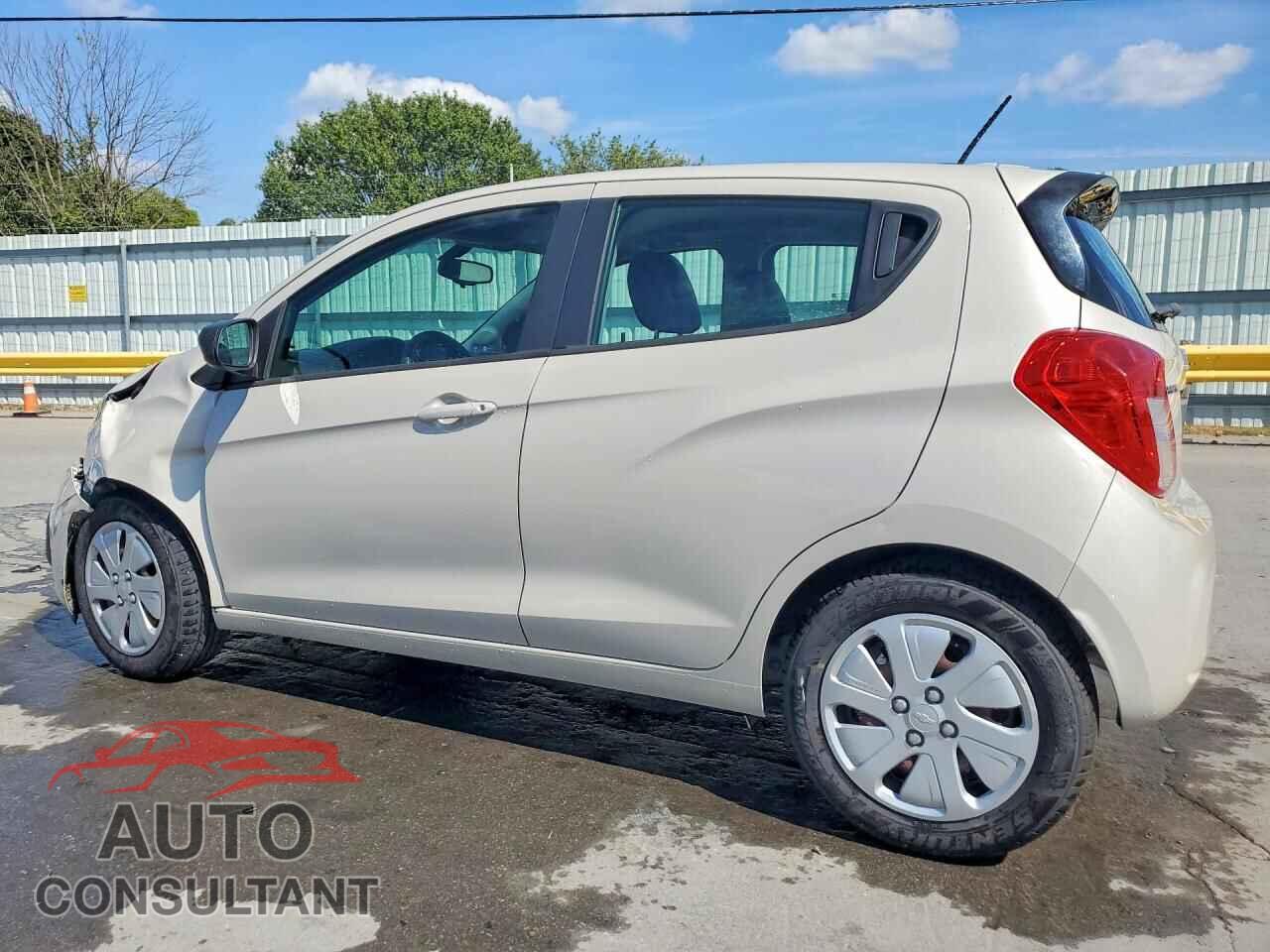 CHEVROLET SPARK 2017 - KL8CB6SA5HC741716