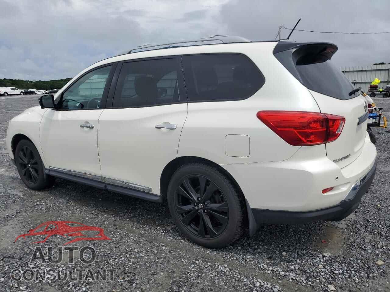 NISSAN PATHFINDER 2017 - 5N1DR2MN5HC683098