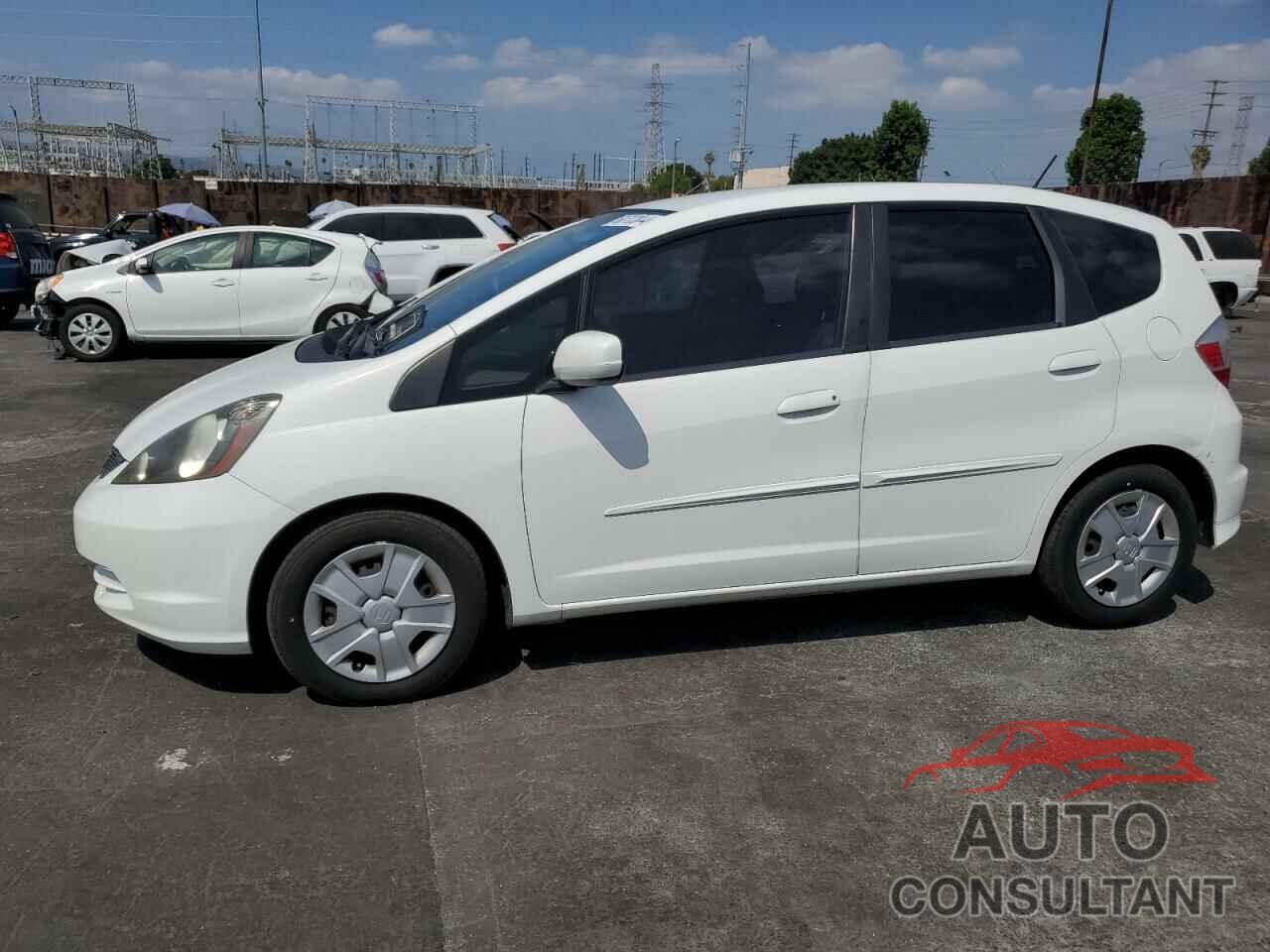 HONDA FIT 2013 - JHMGE8H38DC053156