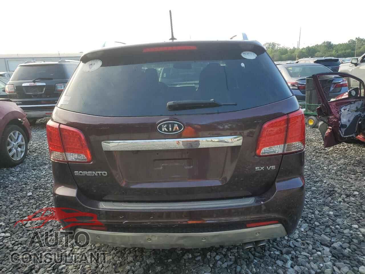 KIA SORENTO 2012 - 5XYKWDA25CG307340