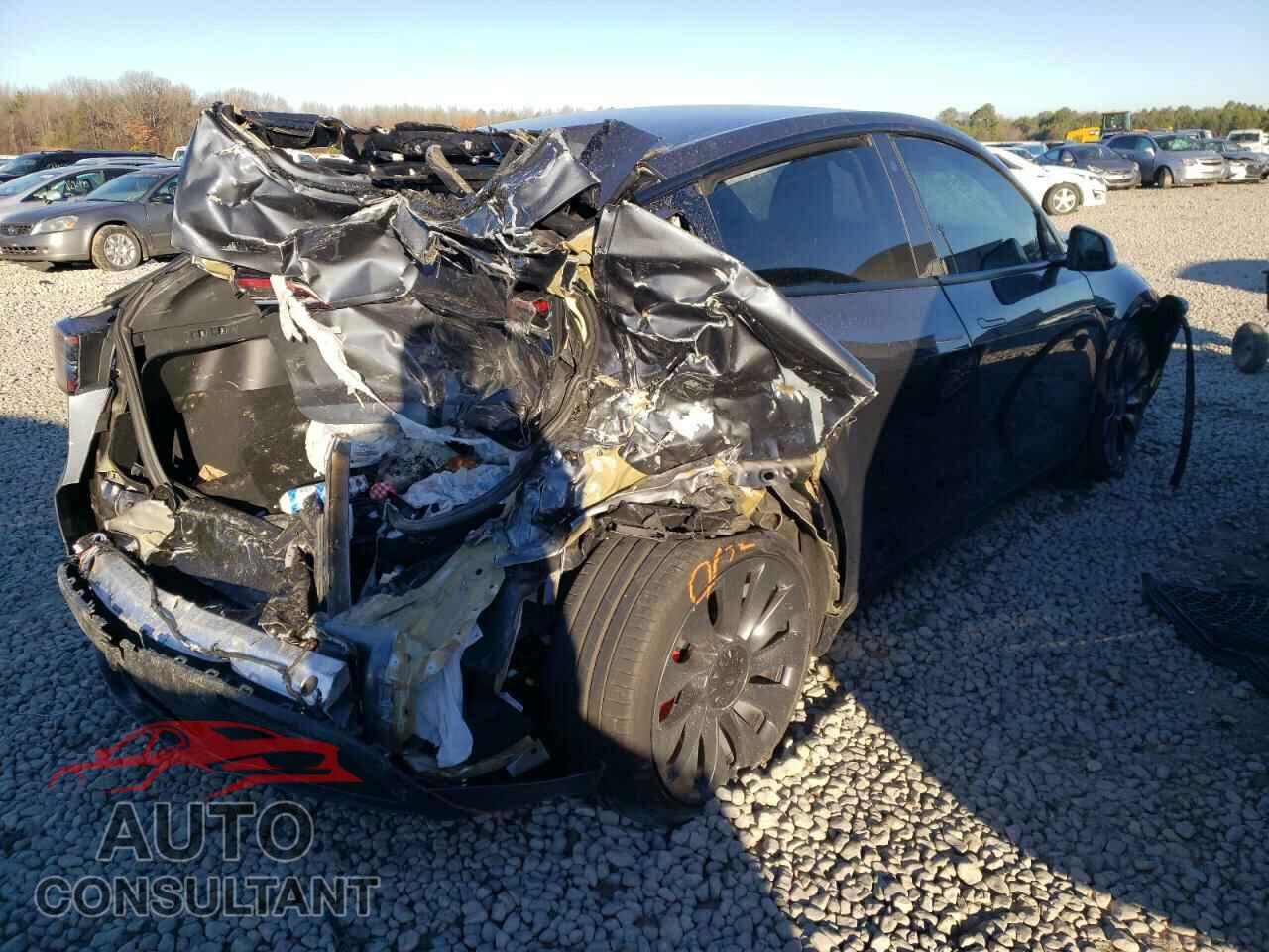 TESLA MODEL Y 2021 - 5YJYGDEF8MF257224