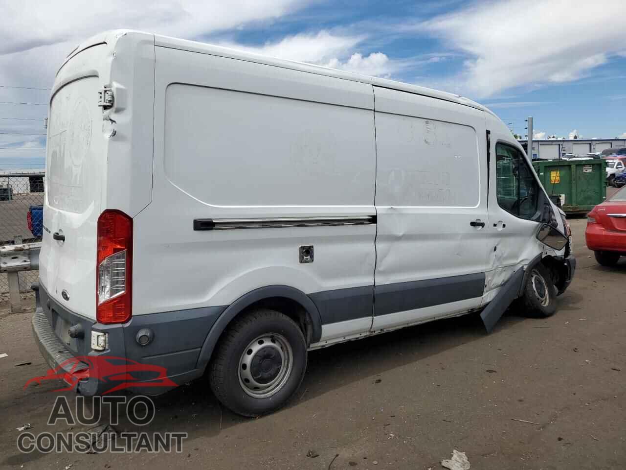 FORD TRANSIT 2017 - 1FTYR2CMXHKA74206