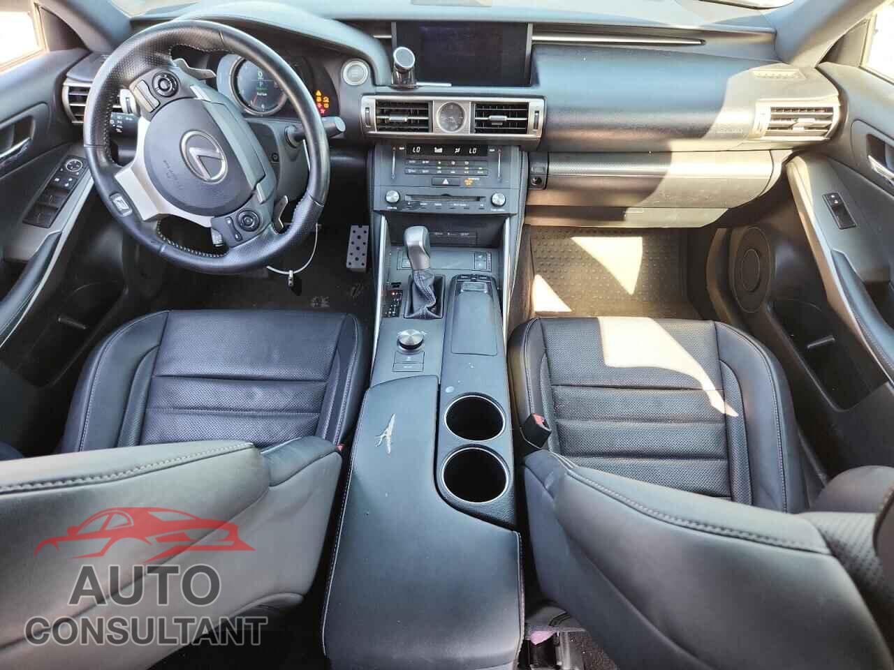 LEXUS IS 2015 - JTHBF1D28F5080229