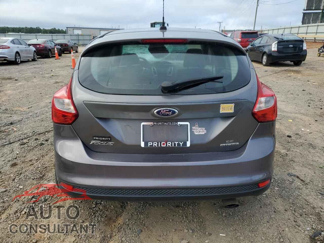 FORD FOCUS 2013 - 1FADP3K21DL260379
